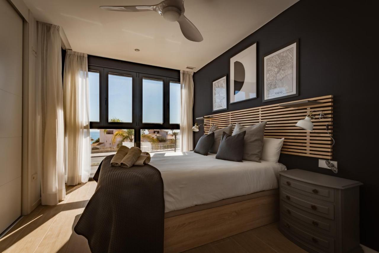 Modern Sea Front Sea Waves Apartment Alicante Luaran gambar