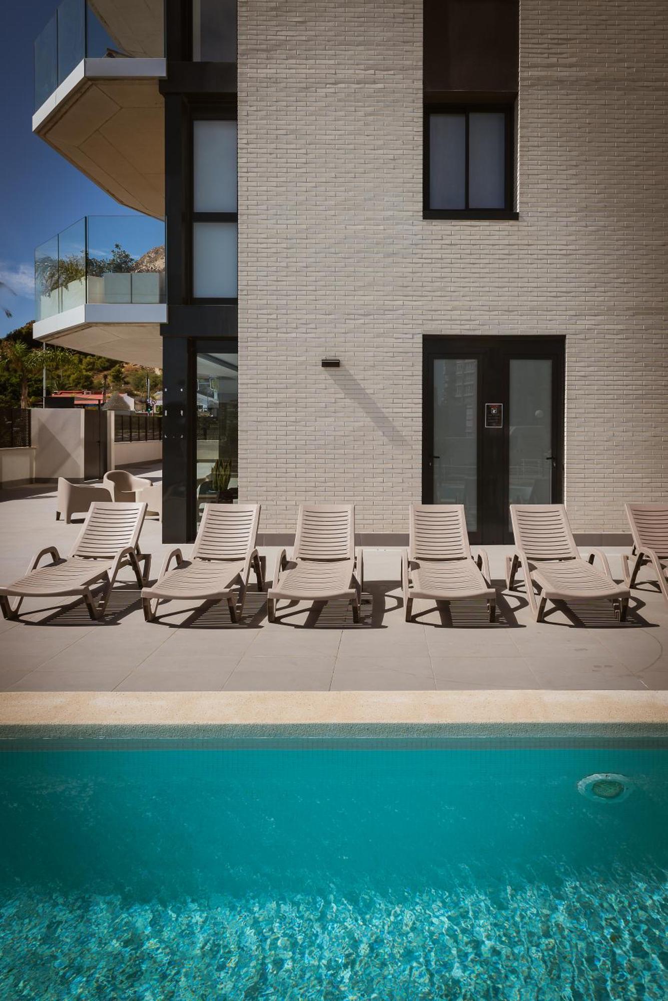 Modern Sea Front Sea Waves Apartment Alicante Luaran gambar